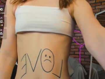 girl
        ray_rap1er cam image #5581754