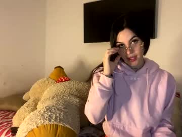 girl
        lilycruzvip cam image #4572465