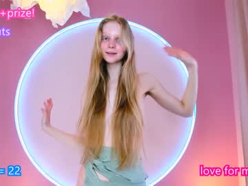 girl
        jenny_ames cam image #1264521