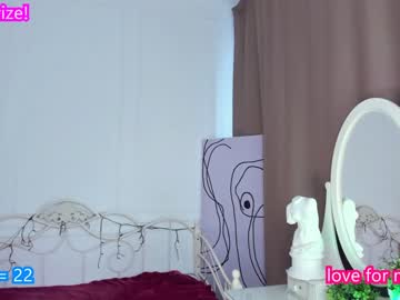 girl
        jenny_ames cam image #1020647