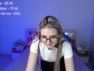girl
        amelialuck cam image #892017