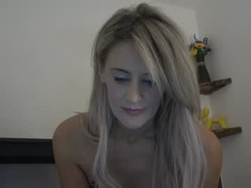 girl
        english_rose__ cam image #6796727