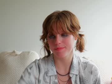 girl
        sisypheanlove cam image #1238366