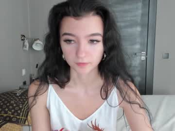 girl
        angel_am cam image #3190523