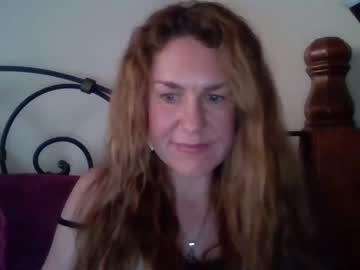 girl
        mumnextdoor cam image #2822595