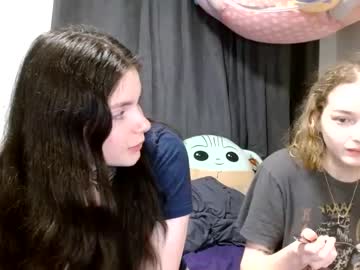 couple
        leanbeefpattywannabe cam image #4099591