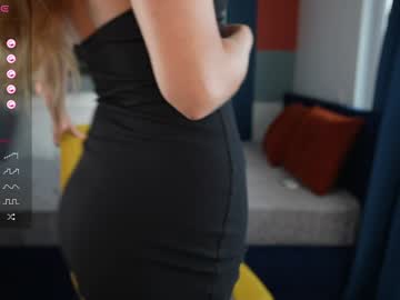 girl
        vika54784 cam image #4927658