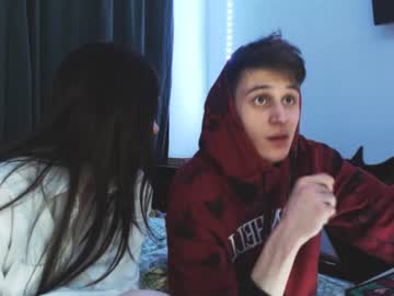 couple
        cute_guys_1 cam image #480010