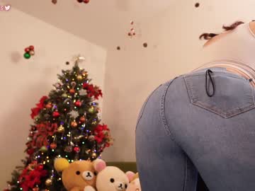 girl
        evelynpiers cam image #3057384