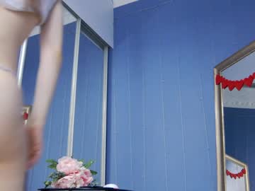girl
        kriskras__ cam image #3604517