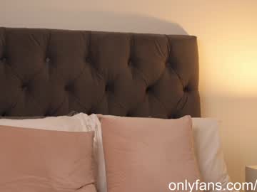 girl
        naughtysammx cam image #4268634