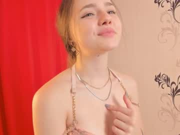 girl
        mila_milka_ cam image #2309024