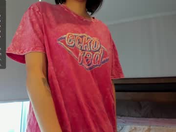 girl
        yourfreakygirl cam image #2840730