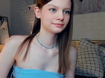 girl
        katy_best_ cam image #3816137