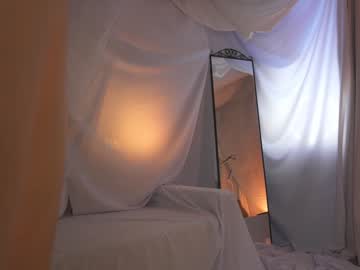 girl
        sunny_maria cam image #4615992