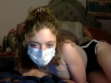 girl
        sweetmarie223 cam image #3776201