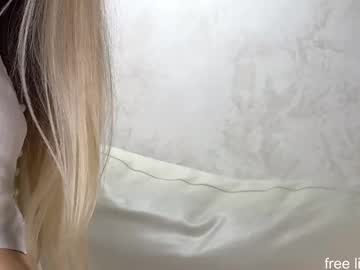 girl
        popshhhik cam image #6575128