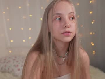 girl
        appr0ved cam image #4489668