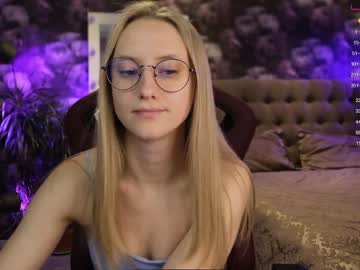 girl
        angeellina cam image #371541