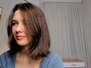 girl
        maudcouncil cam image #6424804