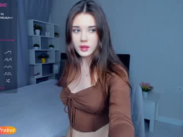 girl
        minnietammy cam image #3306538