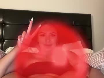 girl
        selenarae cam image #5227979