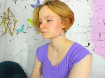 girl
        natashasoft cam image #288347