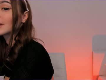 girl
        elizabeth__gray cam image #470072