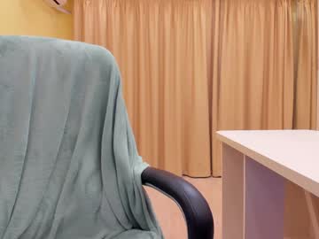 girl
        onebigkiss cam image #4547308