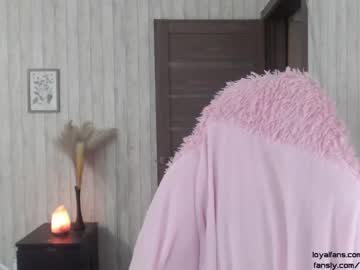 girl
        sexy_b0rsch cam image #2168978