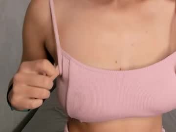 girl
        dawndutt cam image #5424373