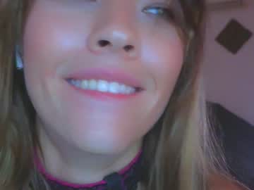 girl
        _demi_dee_ cam image #6782223