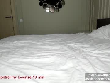 girl
        carolinaherera cam image #1599076