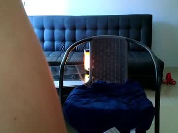 girl
        _demi_dee_ cam image #3647284