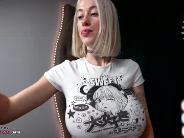 girl
        bunnyblondy cam image #3448910