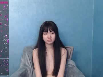 girl
        chanlia cam image #426080