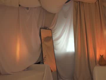 girl
        sunny_maria cam image #4909815