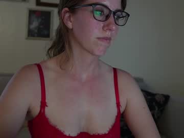 girl
        bekalikesit cam image #1816248
