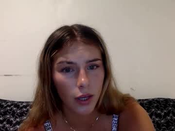 girl
        heykenna cam image #6764468