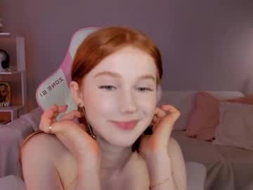 girl
        leahsthetics cam image #4956284