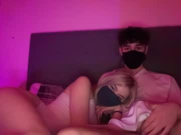 couple
        jacobandlayla cam image #1247418