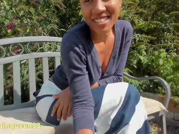 girl
        therainqueen cam image #2285453