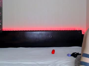 couple
        ursexmistress cam image #4463075