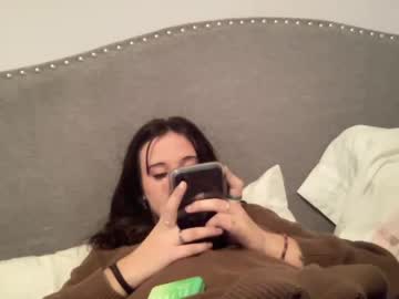girl
        rebeccaryder333 cam image #430785