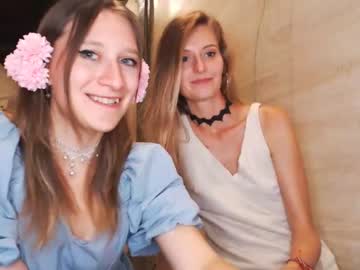 girl
        kali_the_goddess cam image #1476174