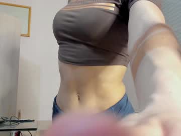 girl
        hotel77777 cam image #4442624