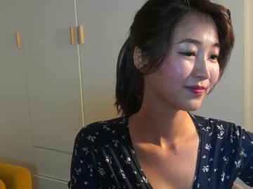 girl
        seulbi cam image #6314463