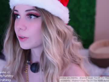 girl
        runesy cam image #423441