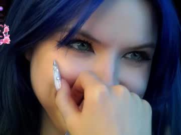 girl
        merciabawden cam image #6659473