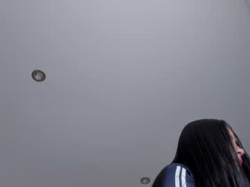 girl
        carolina_t cam image #4795760